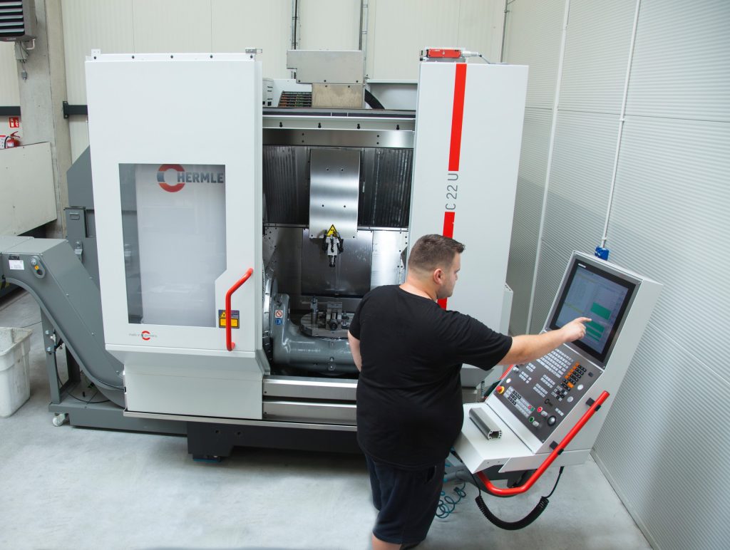 Koordinatenmesssystem bei HURAS Stanzautomation in der Messtechnik